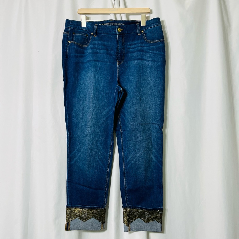 Chicos So Slimming Girlfriend Ankle Crop Jeans Stretch Size 14 (2.5)